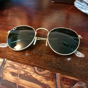 Ray-Ban Round Metal Gold Framed Sunglasses
